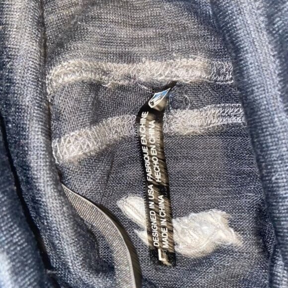 Kuhl Cobalt Gray  Cowl Neck Lea Pullover Sweatshirt Sweater Size Large - Picture 4 of 8